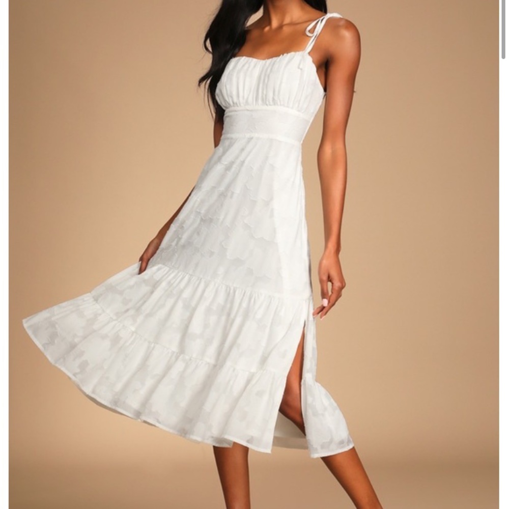 BRAND NEW WITH TAGS - Lulus Sweet Sentiments Jacquard Dress in WHITE, Size S